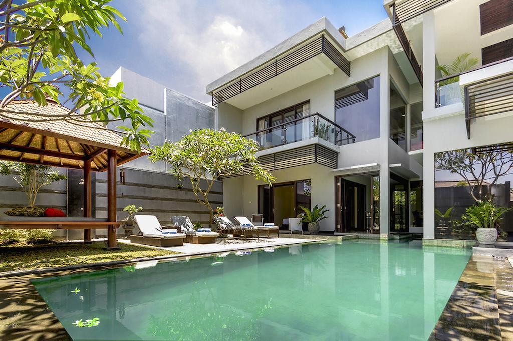 Villa Cascade Seminyak Pokoj fotografie