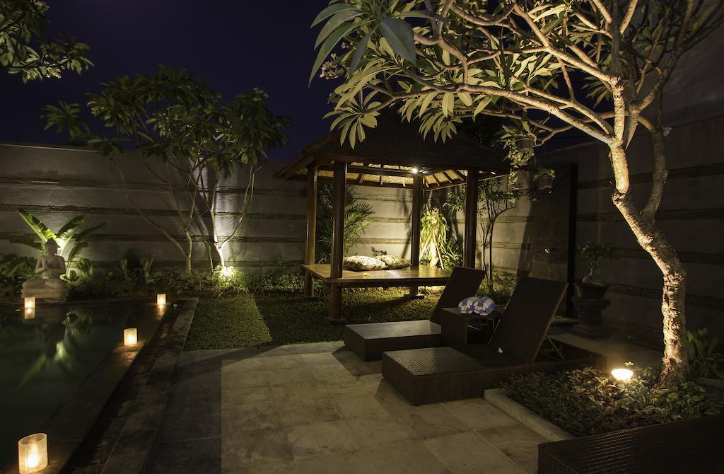 Villa Cascade Seminyak Pokoj fotografie